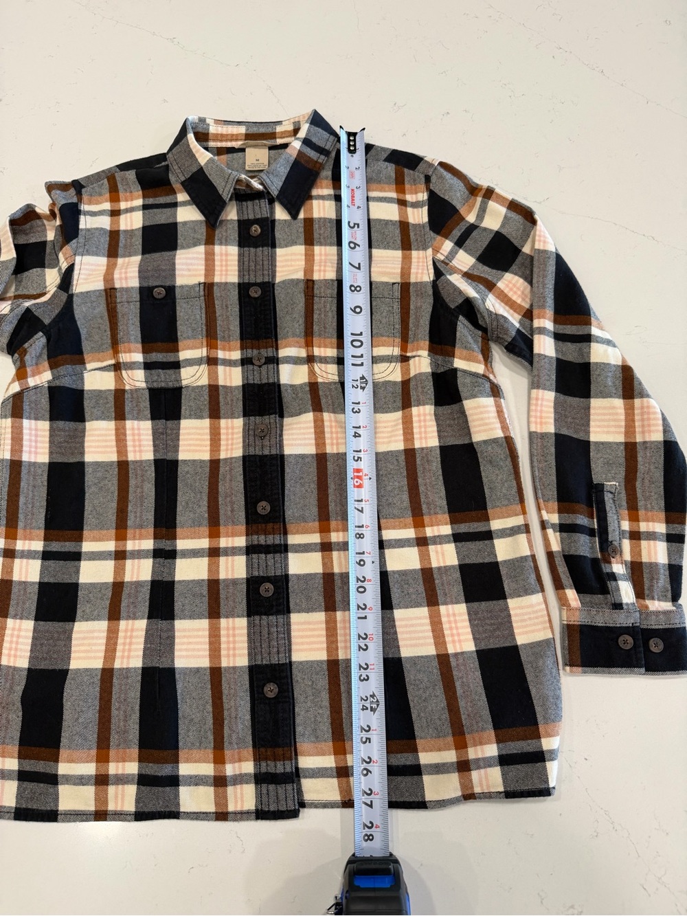 Duluth Trading Co Wonen’s Plaid Button-Down Shirt - Medium - Picture 5 of 5